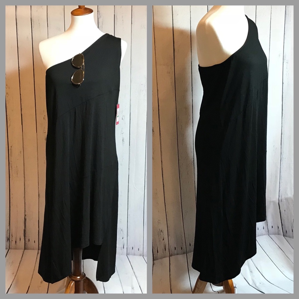 Hello Sexy! Vince Camuto Asymmetrical Black Dress